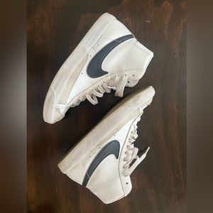 Youth Nike blazer high top sneakers